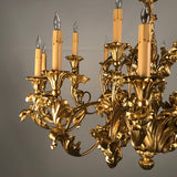 19th Century Louis XV Style Giltwood 18-Light Chandelier